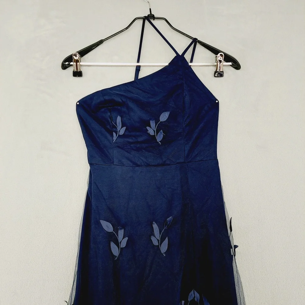 NEW Lulus Regal Poise Navy Blue 3D Floral Applique One-Shoulder Maxi Dress P3433 - Picture 4 of 10
